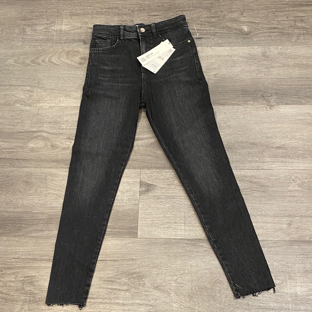 Zara Women's Faded Black/Gray High Rise Skinny Jeans